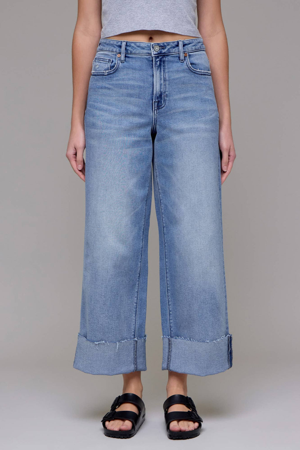 Medium Light Cuffed Crop Wide leg