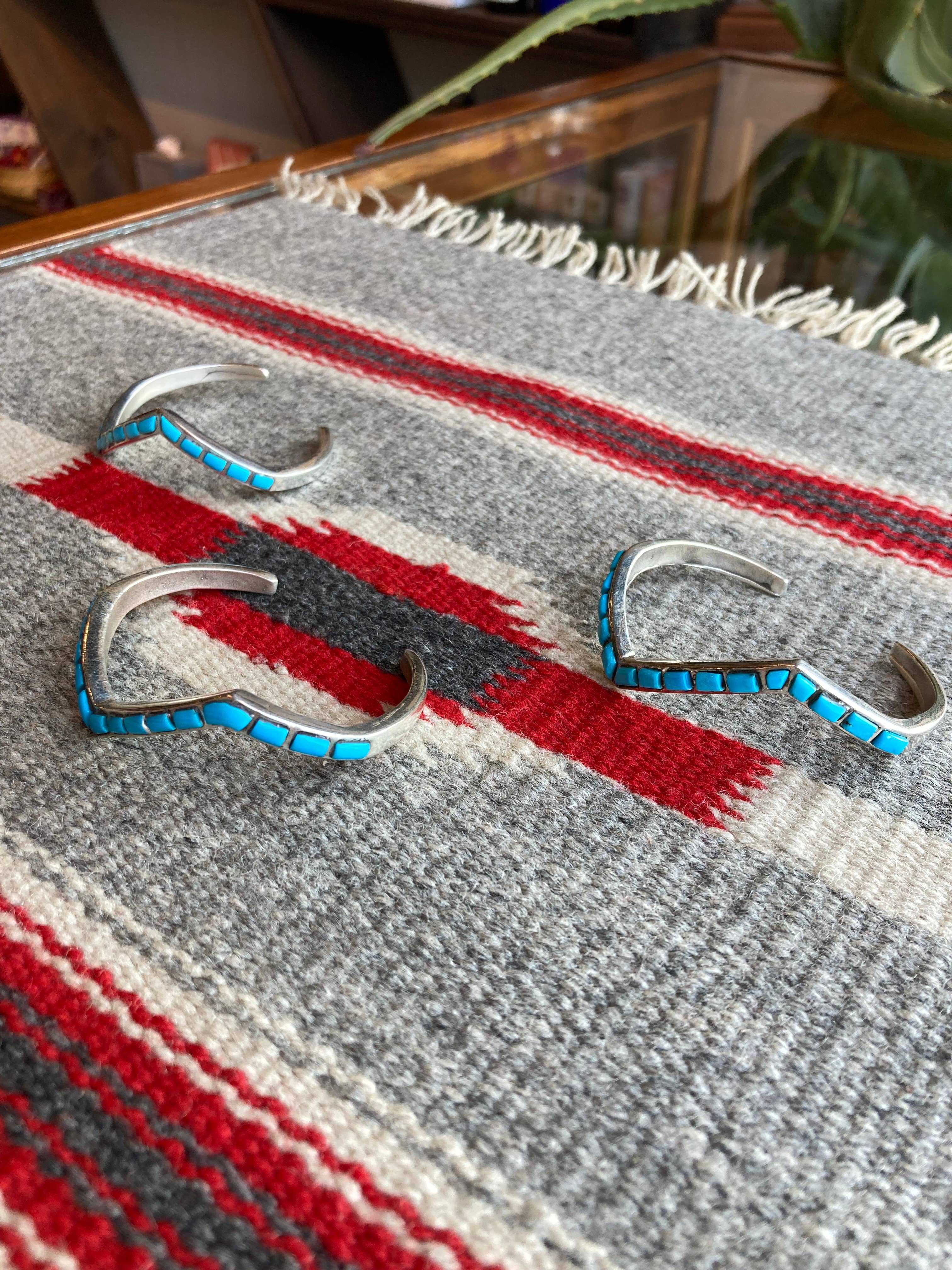 Vintage Turquoise Stone Sterling Silver Bracelet *Native*