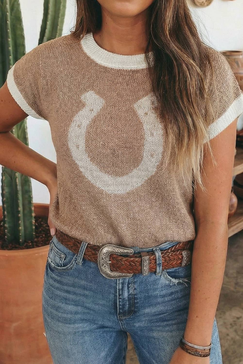 Horse Shoe Short Sleeve Sweater